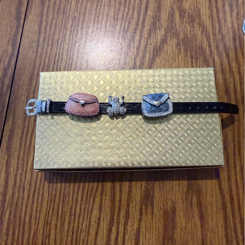 Collar for small cat/dog with Charms